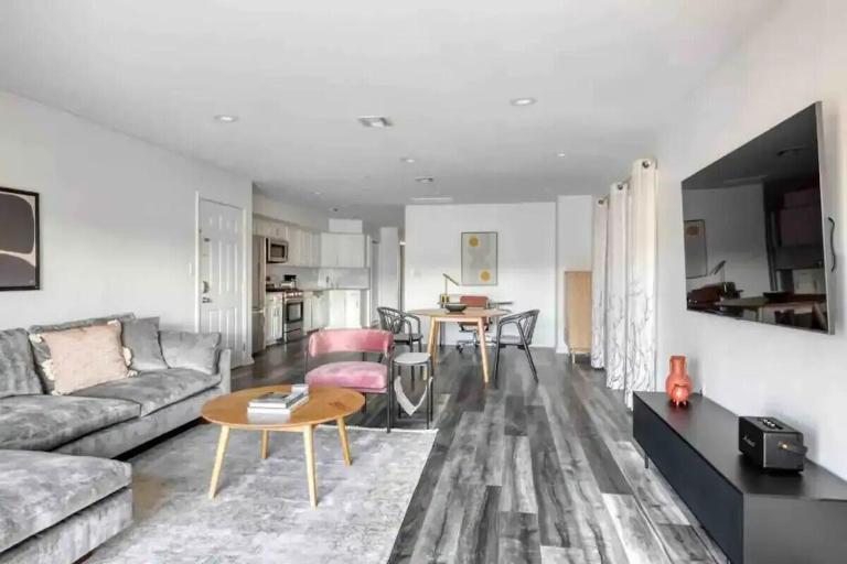Modern Charming 3 bedroom apartment 15 mins to NYC! - B&B Union City