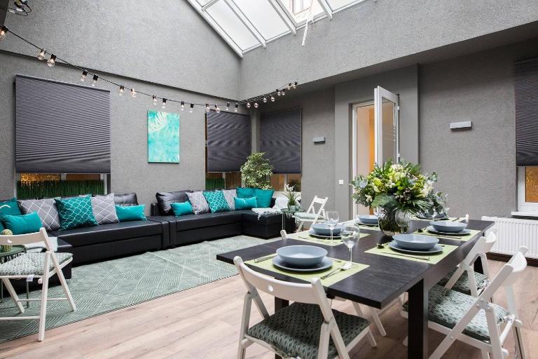 Old Riga Penthouse with a Sky view - Chambres d'hôtes Riga