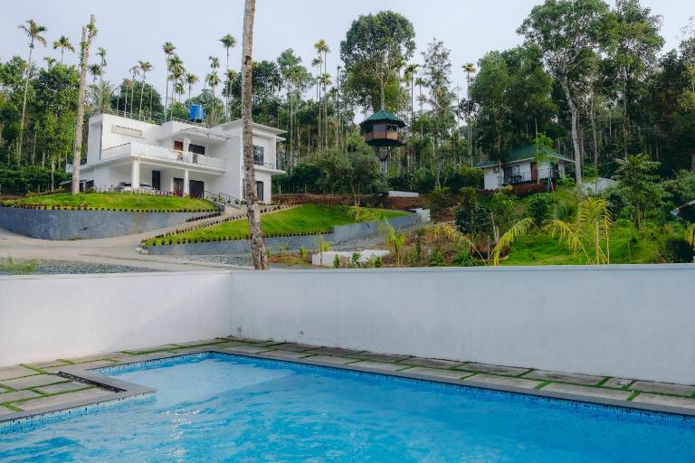 Lilliput Haven Homestay - B&B Ganapathivattam