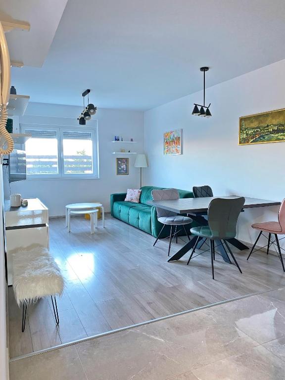 Bubble - B&B Trogir