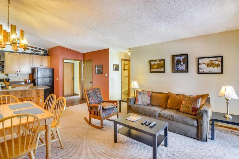 Pool + Hot Tub Access: Condo in Winter Park! - Chambres d'hôtes Winter Park