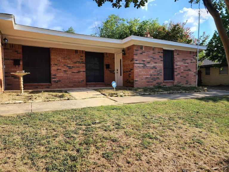 Spacious Stay for 12 - Central Fort Worth - B&B Fort Worth