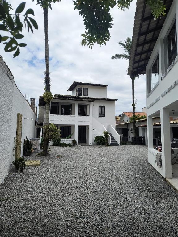Pousada Recanto das Palmeiras - Bed and Breakfast Florianópolis