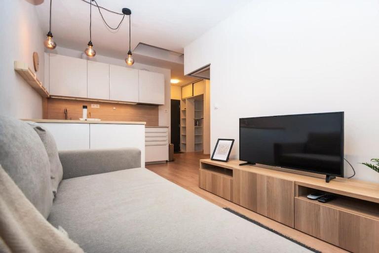 City Center Apartment - Modern & Elegant - B&B Bratislava