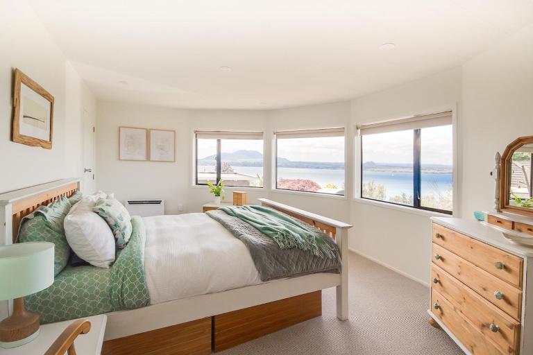 Serendipity with a view - B&B Taupo