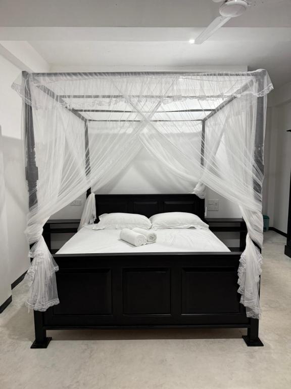 La fiesta - Bed and Breakfast Weligama