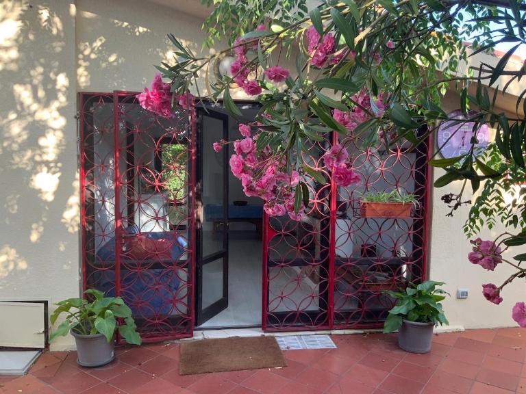 Poetto Beach Cottage - Chambres d'hôtes Cagliari