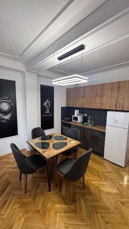 UrbanStar rent - B&B Skopje