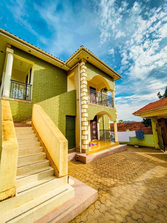 KAZ Appartment - B&B Kampala