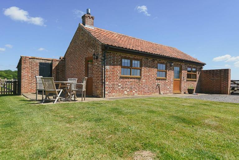 Wood Farm Dairy - B&B Beccles