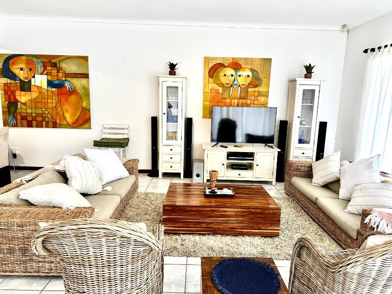 LaBerta - For Stay and Holiday - B&B Swakopmund