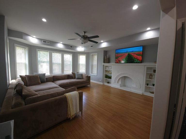 Beautiful Big 3 bedroom Quiet Apt near downtown - Ferienwohnung Chicago