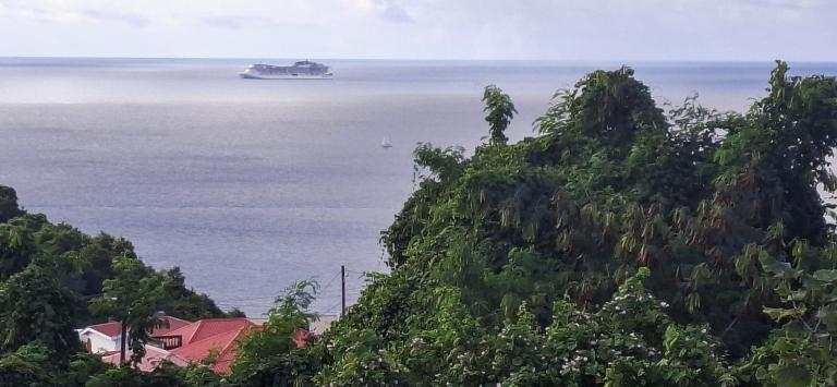 Serenity Seaview Suite - B&B Anse La Raye