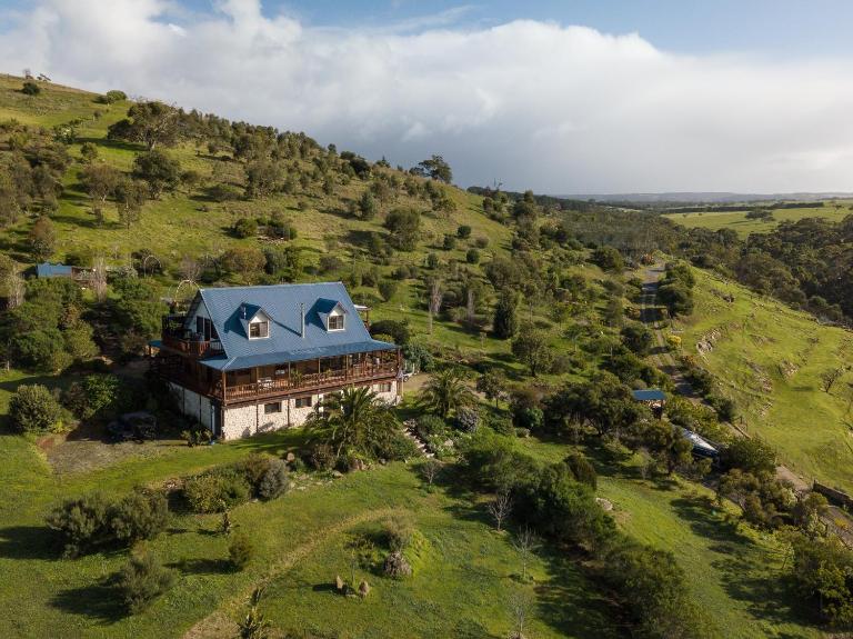 Hill Moi Country stay by the Sea - B&B Victor Harbor