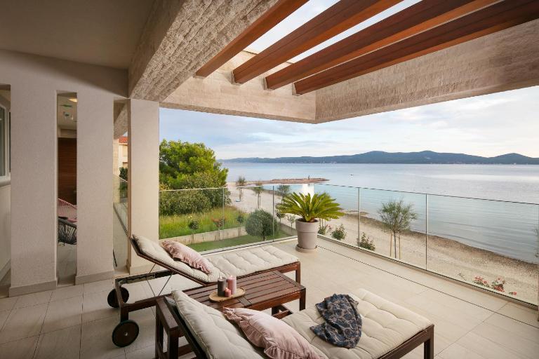 Beautiful Villa Sale - B&B Sukošan