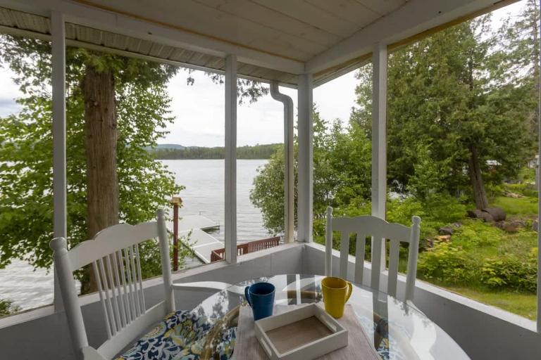 Fully renovated cottage on Lac 31 milles - B&B Bouchette