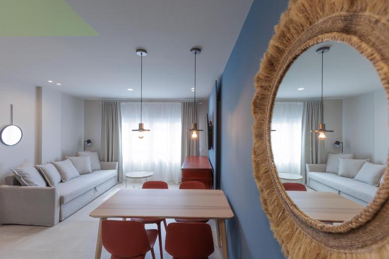 Ocean View 2 Bedrooms Flat - Air Conditioning & Free Parking & Wi-Fi - Bed and Breakfast Puerto del Rosario