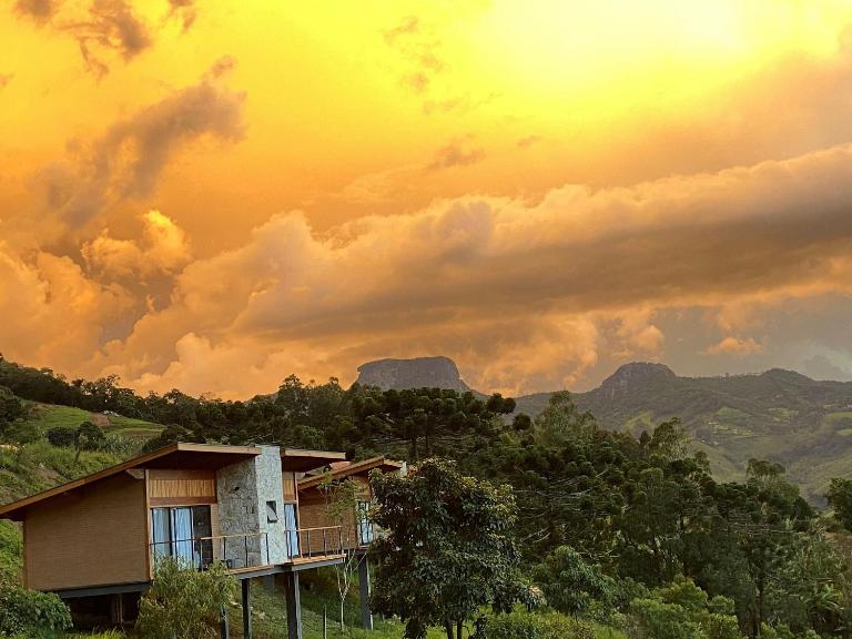 Chalés Suítes Gorjeios da Mantiqueira - B&B São Bento do Sapucaí