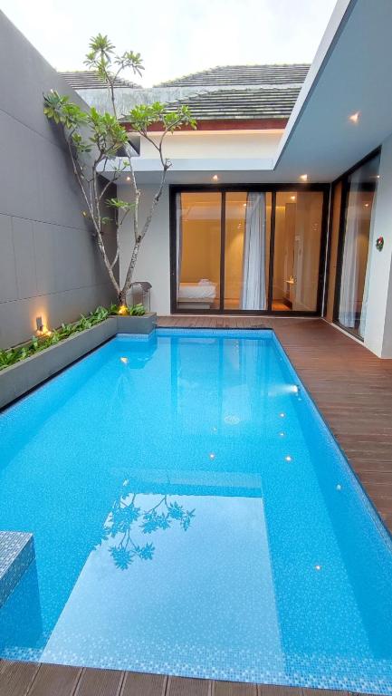 UU villa at kingspark 8 - B&B Batu