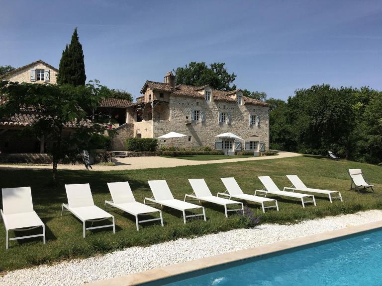 Les Terrasses de La Serre - Bed and Breakfast Lascabanes