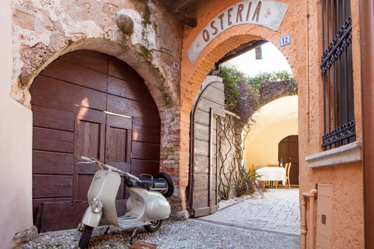 B&B Antico Brolo - B&B Gardone Riviera