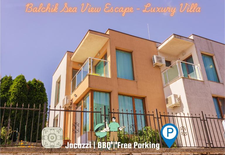 Balchik Sea View Escape 5BR Luxury with Hot Tub & Free Parking - B&B Balchik