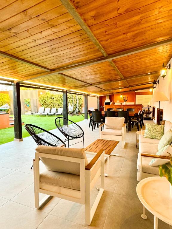 Luxury Banana Haven Villa with pool by CanaryScape - Ferienwohnung Arucas