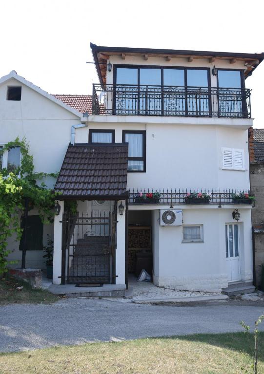 Ruralna kuća za odmor Didovina Sinj - B&B Sinj