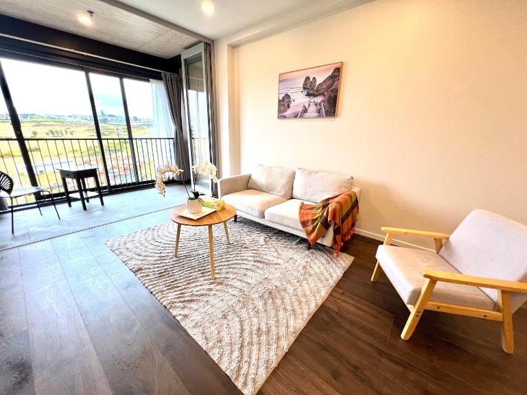 A modern cosy home near highway - Bed and Breakfast Auckland