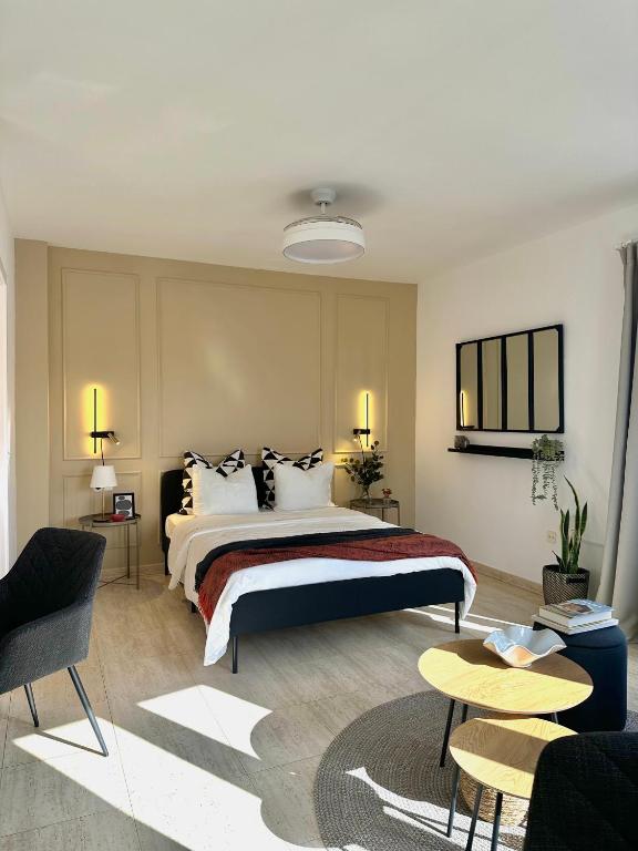 Capital - B&B Arrecife