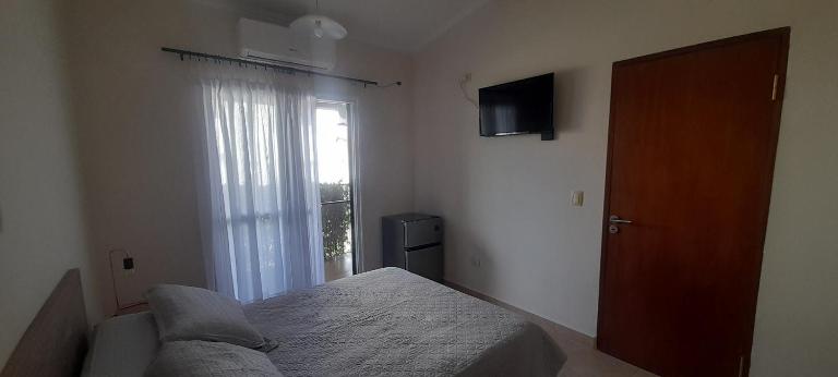 vivo alquilando - BROWN 340 - B&B Salta