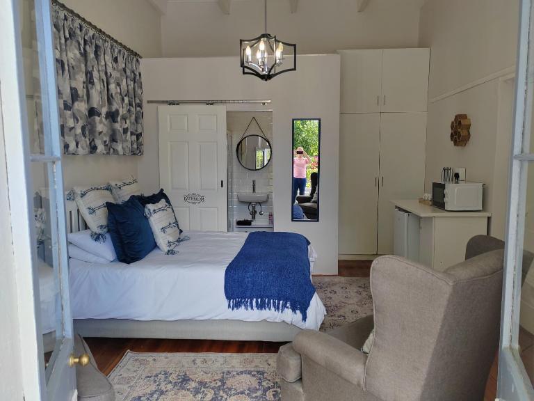 La Damon 2 - B&B Paarl
