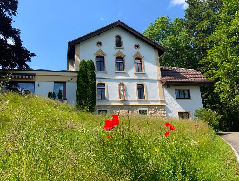 Maison d hotes villa les pervenches - Chambres d'hôtes La Chaux-de-Fonds