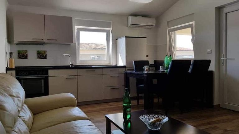 Ferienwohnung Kroatien Obergeschoss - B&B Vir