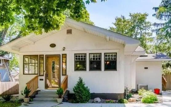 South Minneapolis Tangletown Charm - Chambres d'hôtes Minneapolis