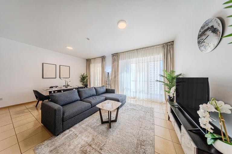 Brand new Rimal 2BD in front of The JBR Beach - Bed and Breakfast Dubai