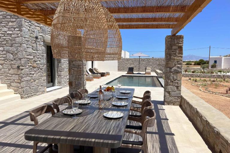 Phoenix Villa with private Pool & Sea Views Near Naousa - B&B Ambelas
