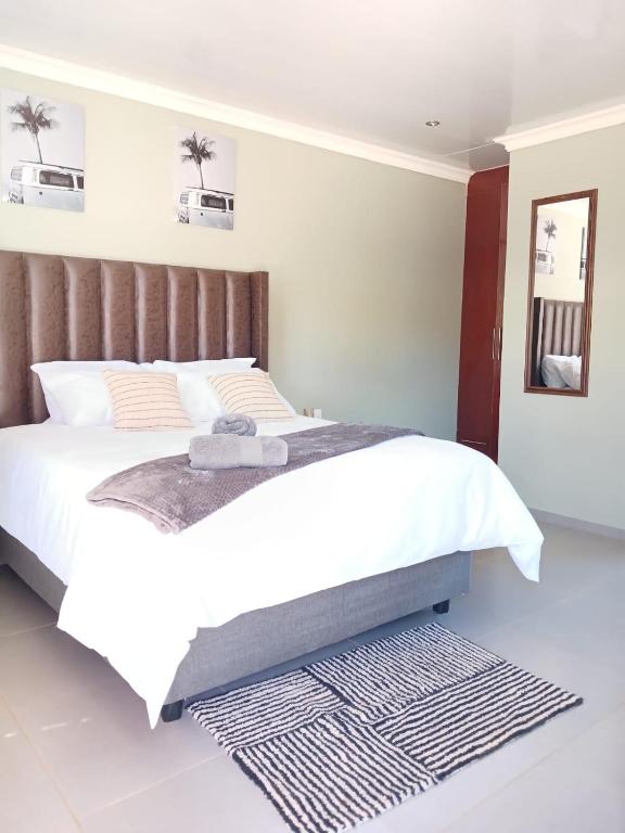 Precious Estates Emerald - Bed and Breakfast Zeerust