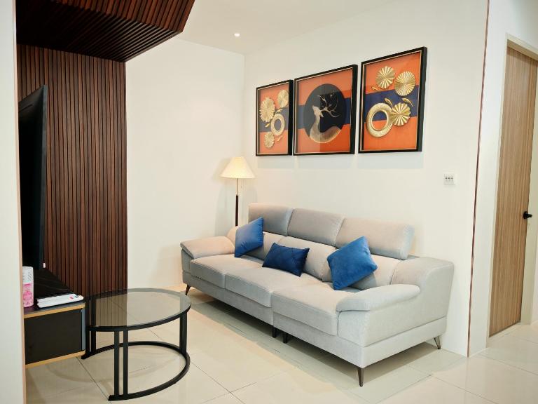 T&C Boxhill Gated 5 Min To Kuching Airport 12Pax - Bed and Breakfast Kuching