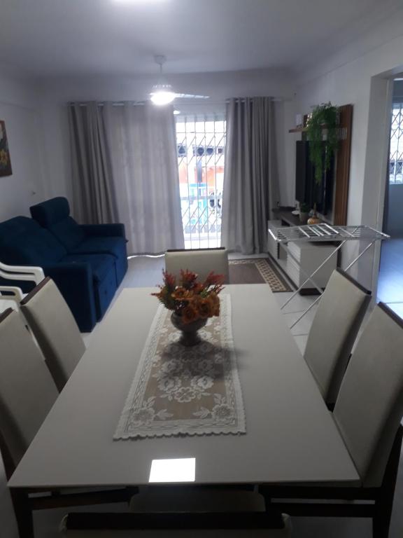 Lindo apartamento próximo a praia em Itapema - SC! - Bed and Breakfast Itapema