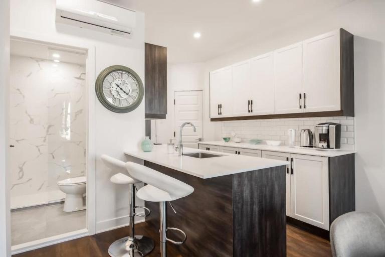 Le Mile End by M11 - Upscale 1 BDR with Sofa Bed - B&B Montreal