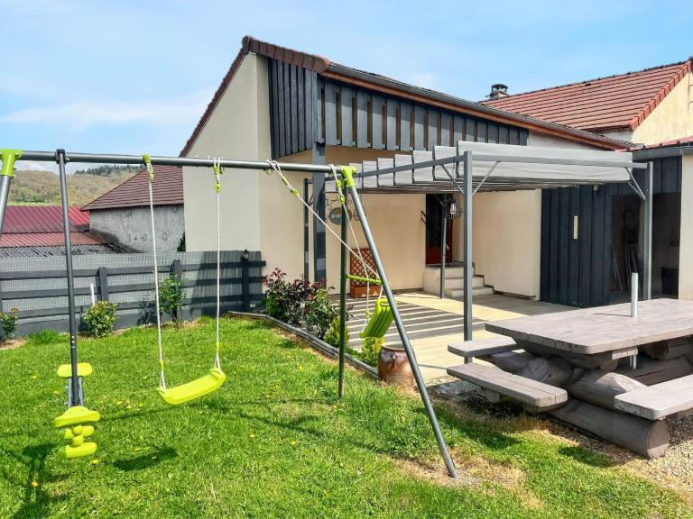 Maison charmante à Bousson le Haut + Terrasse ensoleillée - Chambres d'hôtes Quarré-les-Tombes