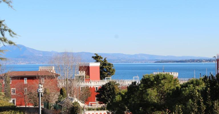 Dijana's Haus - B&B Padenghe sul Garda