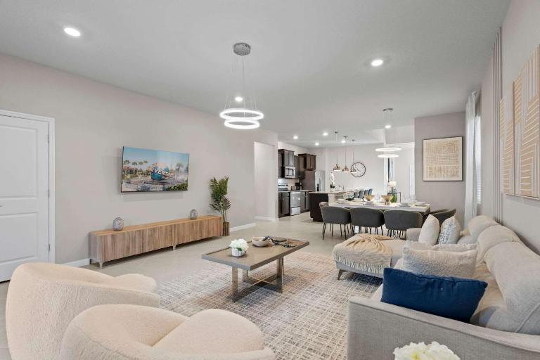 Chic 7Bed with private pool, theme bedrooms - B&B Orlando