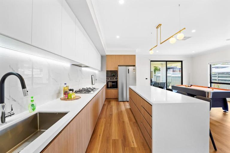 Stunning Beach Side Family Home in St Leonards - Ferienwohnung Saint Leonards