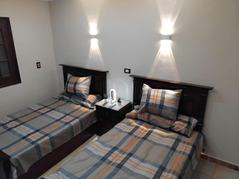 Modern Entire studio, few steps from the sea with garden view Balcony and Free Wi Fi in Alexandria - Bed and Breakfast Alexandrië