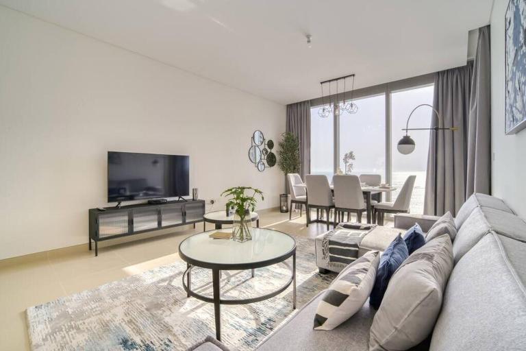 Luxury 2 Bed with Bluewater Views & Infinity Pool - Bed and Breakfast Dubai