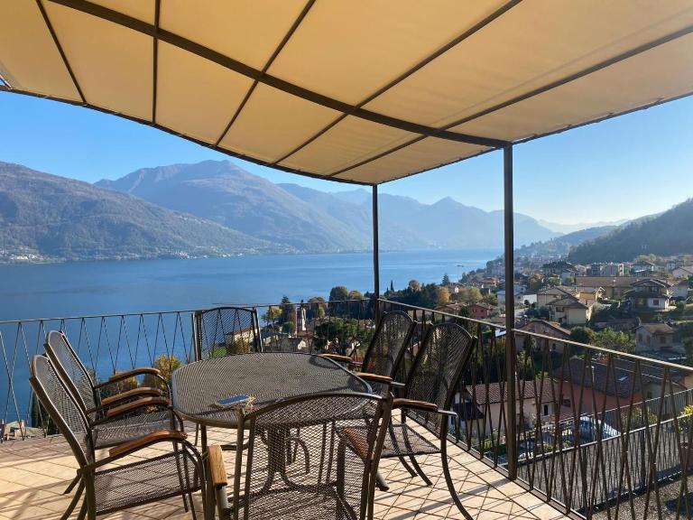 Luxury Residence La Pianca - Pool and Terrace Lake View - B&B Musso