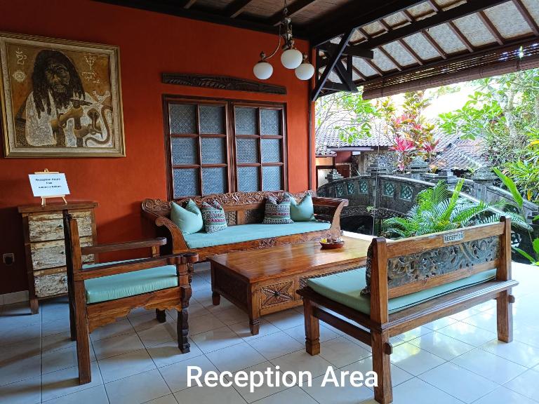 Guci Guesthouses - B&B Ubud