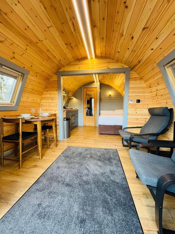 Plum Tree Pod - B&B Fort William